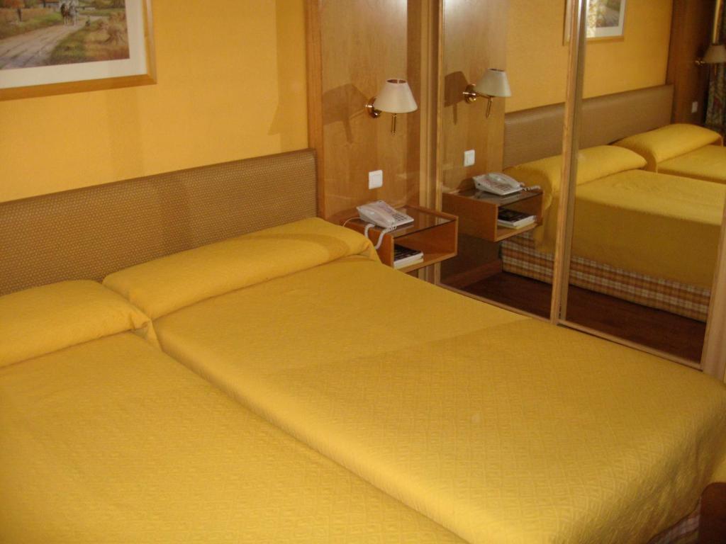 Hotel Restaurante San Roque Medina del Campo Bilik gambar