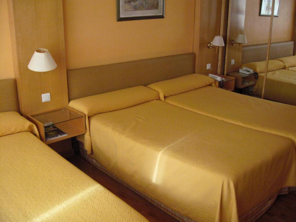 Hotel Restaurante San Roque Medina del Campo Bilik gambar