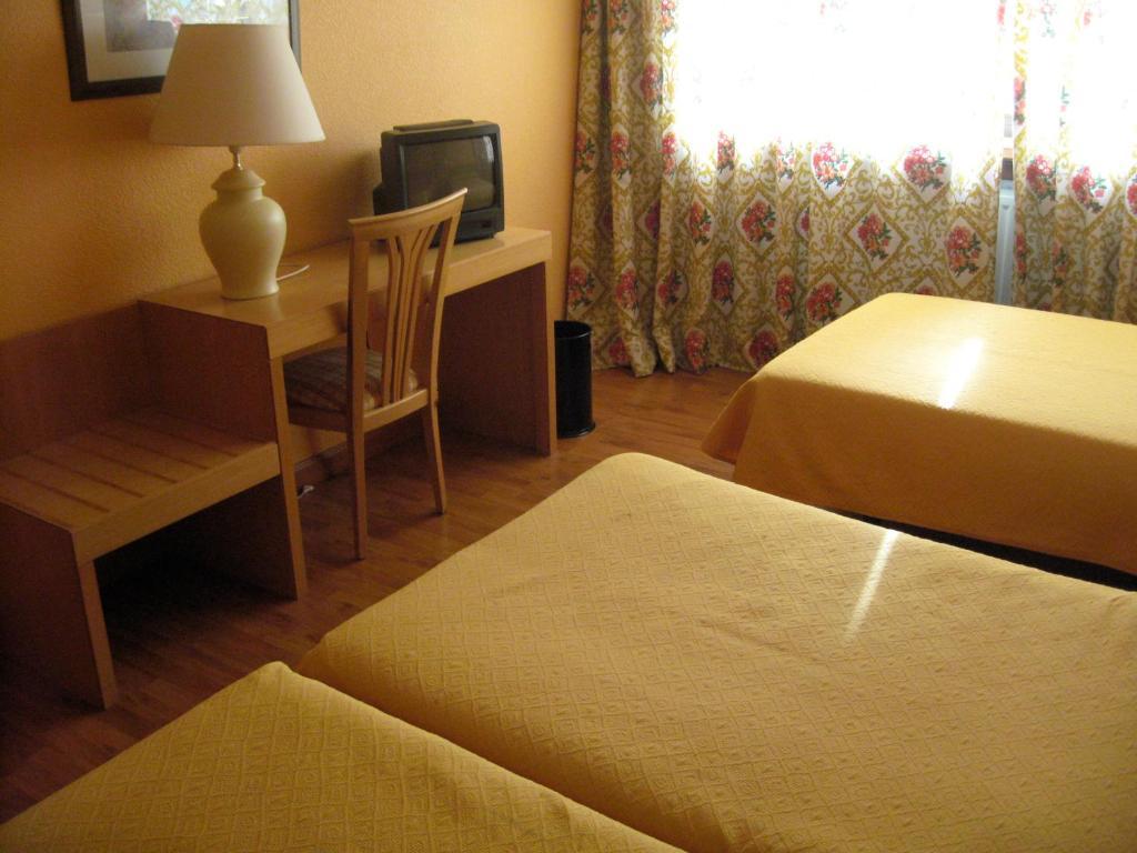 Hotel Restaurante San Roque Medina del Campo Bilik gambar
