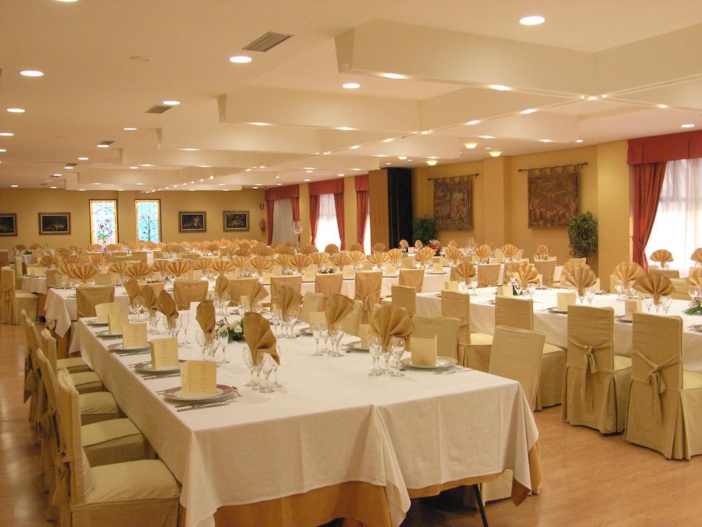 Hotel Restaurante San Roque Medina del Campo Luaran gambar